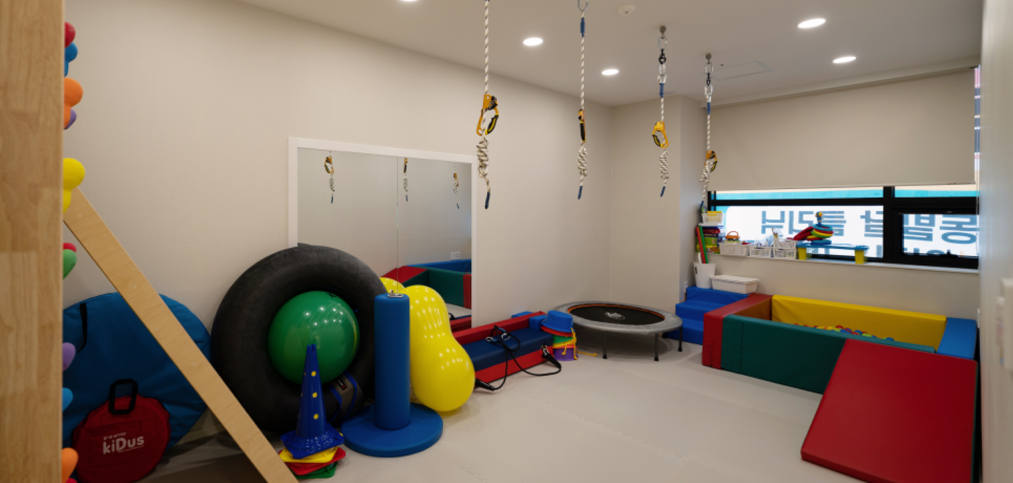 아산소리 아동발달클리닉 치료 공간 4