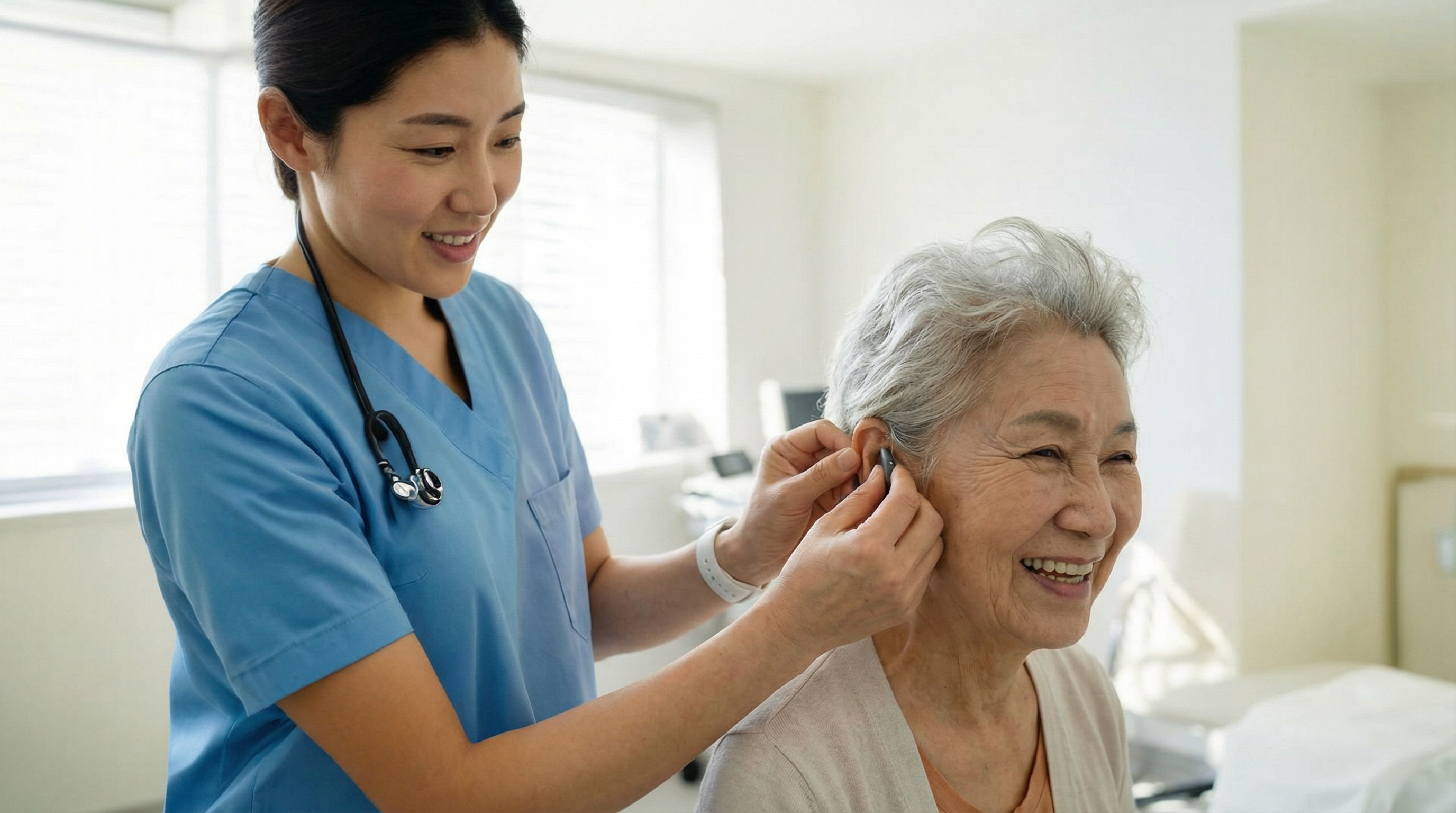 난청 극복을 위한 보청기 청각재활 안내 이미지