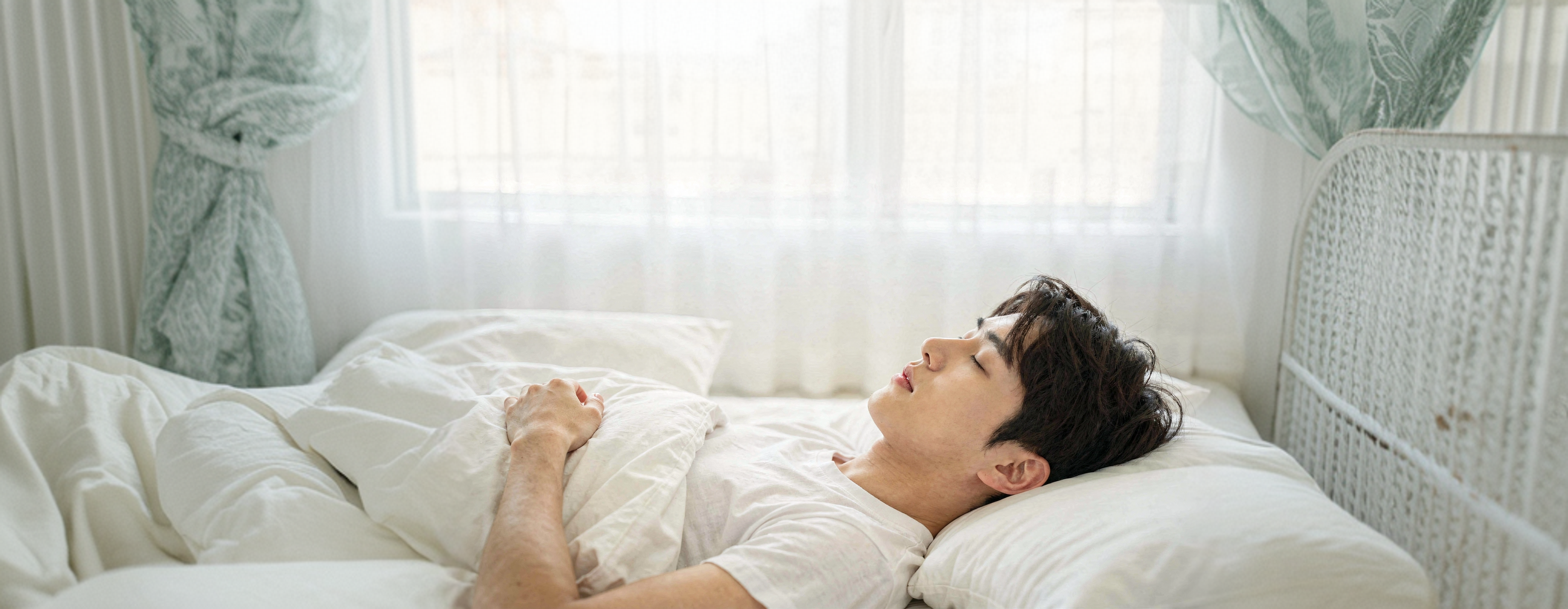 편안하게 숙면을 취하는 모습